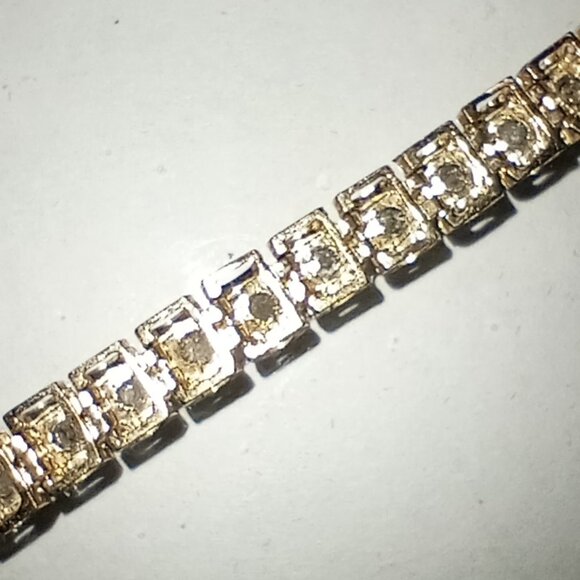 Elegant 10Kt Two-Tone Gold 2-Carat Diamond “Rolex” Style Eternity Bracelet - Picture 3 of 5